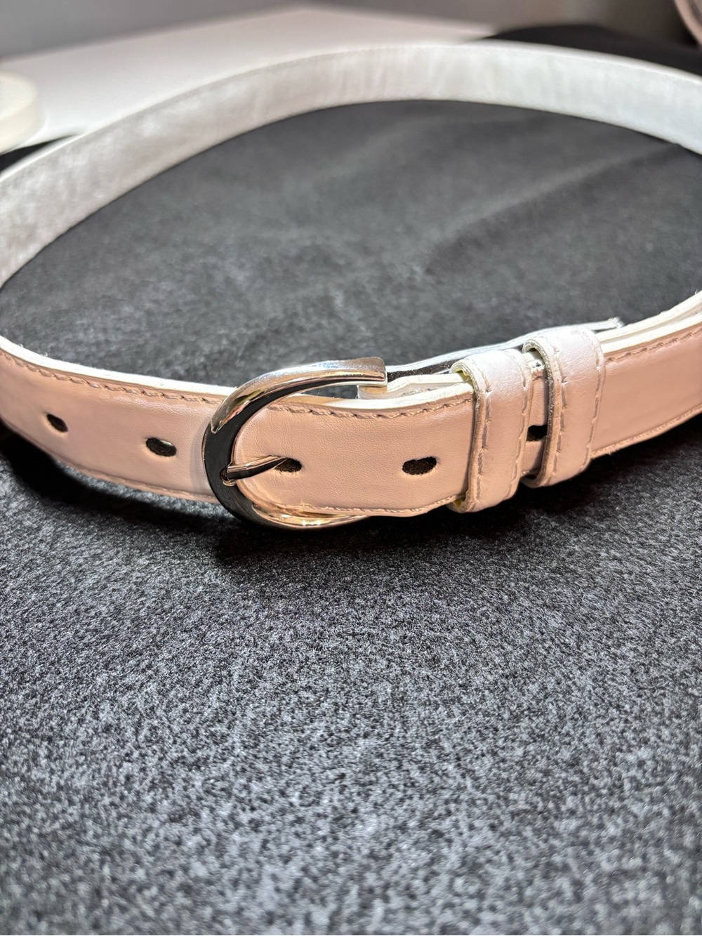 Classic White Leather Belt with Silver-Tone Buckle